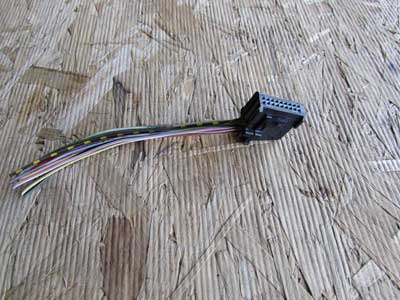 BMW 18 Pin Black Connector with Pigtail 8364654